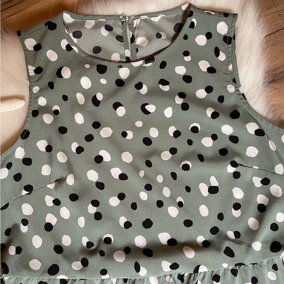 Women’s Summer Dot Print BoHo sleeveless sundress Sz Medium - Picture 3 of 6